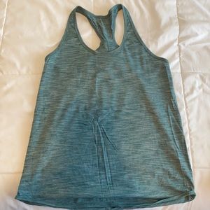Lululemon Athletica top
